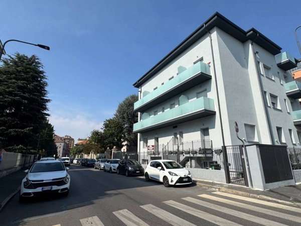 appartamento in vendita a Milano in zona Precotto