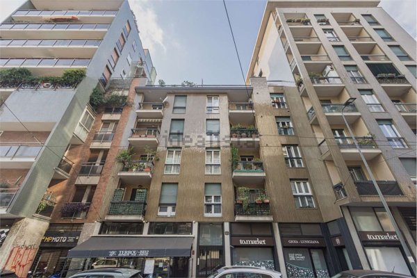 appartamento in vendita a Milano in zona Stazione Centrale