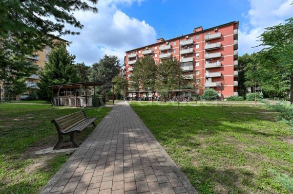 appartamento in vendita a Milano in zona Forlanini