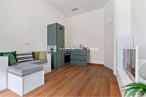 appartamento in vendita a Milano in zona Porta Romana