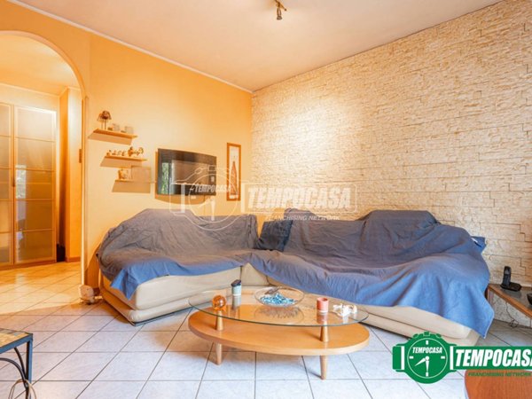 appartamento in vendita a Milano in zona Gallaratese