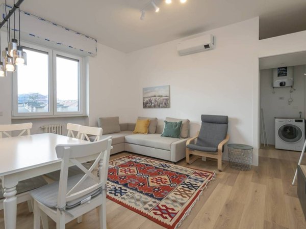 appartamento in vendita a Milano in zona Lorenteggio
