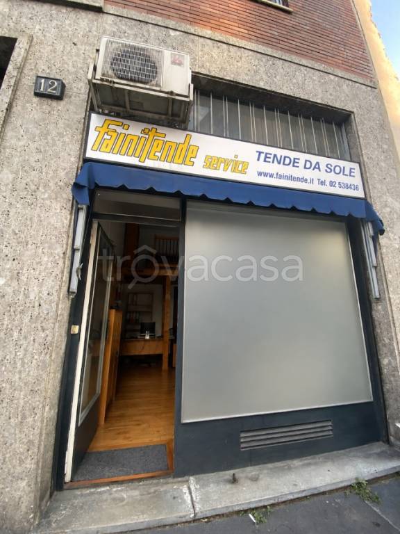 appartamento in vendita a Milano in zona Vigentino