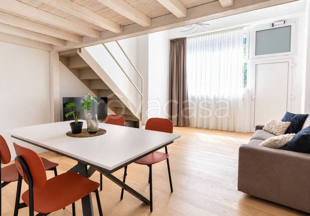 appartamento in vendita a Milano in zona Porta Venezia