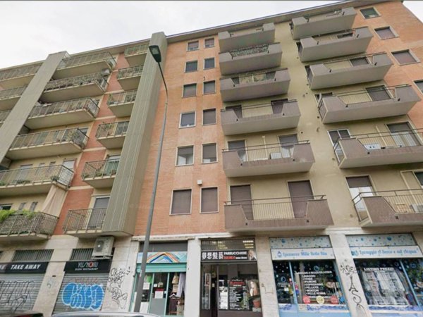 appartamento in vendita a Milano in zona Forlanini