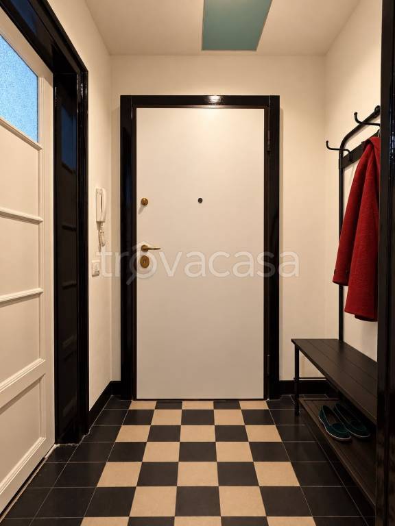 appartamento in vendita a Milano in zona Piazzale Lodi
