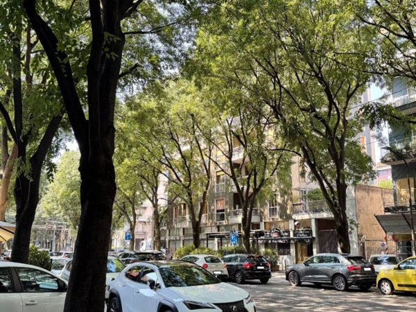 appartamento in vendita a Milano in zona Casoretto