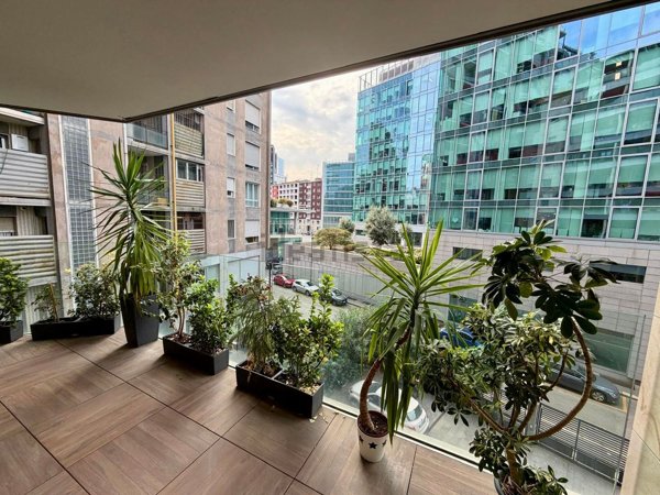 appartamento in vendita a Milano in zona Centro Direzionale