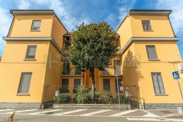 appartamento in vendita a Milano in zona Quintosole