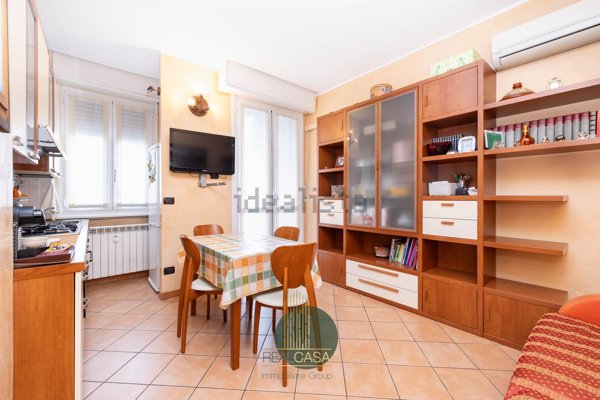 appartamento in vendita a Milano in zona Adriano