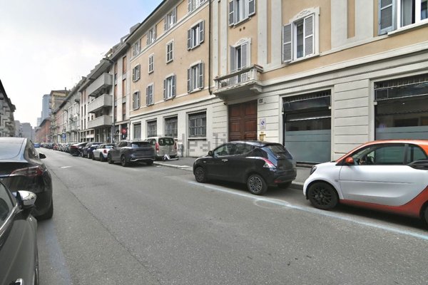 appartamento in vendita a Milano in zona Stazione Centrale