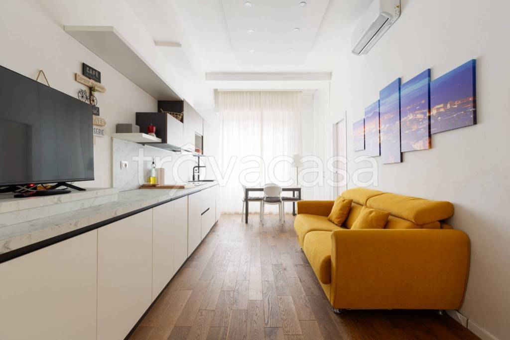 appartamento in vendita a Milano in zona Porta Venezia