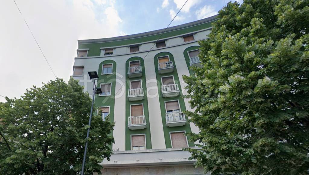appartamento in vendita a Milano in zona Città Studi