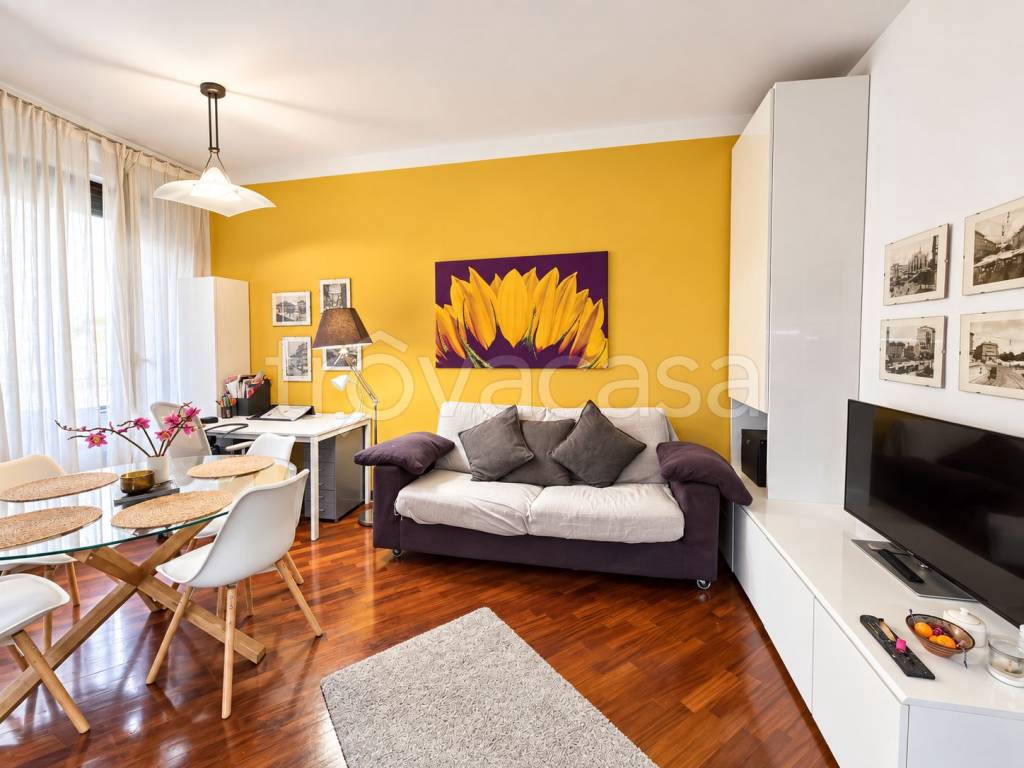 appartamento in vendita a Milano in zona Città Studi