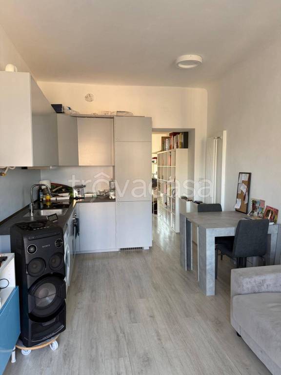 appartamento in vendita a Milano in zona Isola