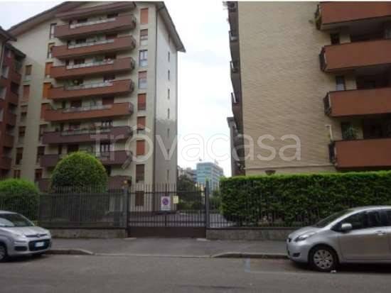 monolocale in vendita a Milano in zona Dergano