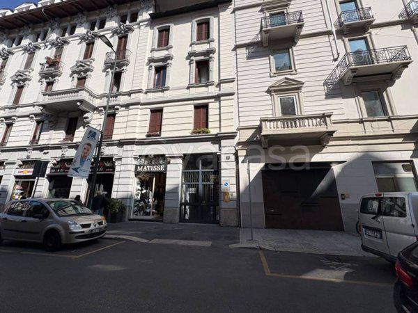 appartamento in vendita a Milano in zona Porta Venezia