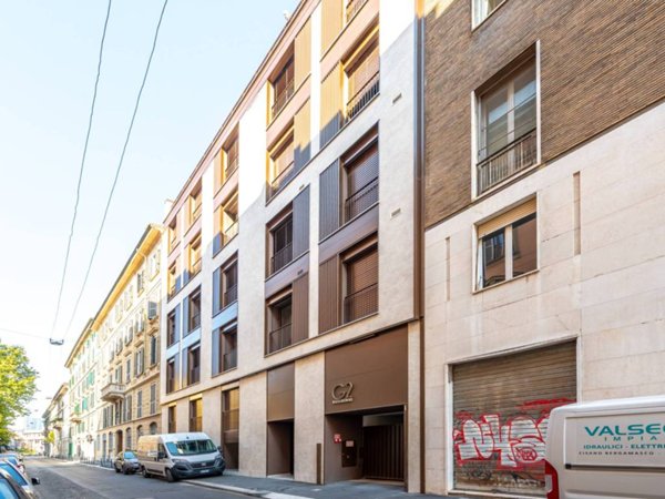 appartamento in vendita a Milano in zona Sempione