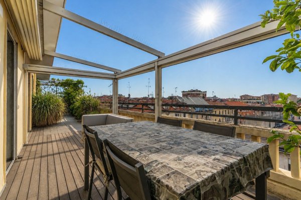 appartamento in vendita a Milano in zona Stadera