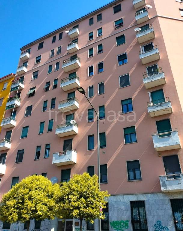 appartamento in vendita a Milano in zona Bande Nere