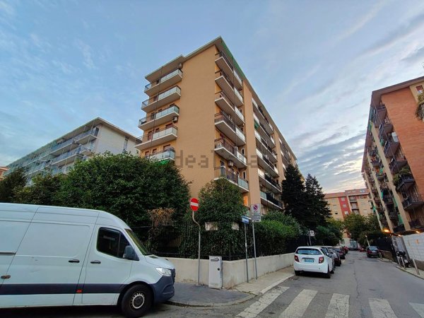 appartamento in vendita a Milano in zona San Siro