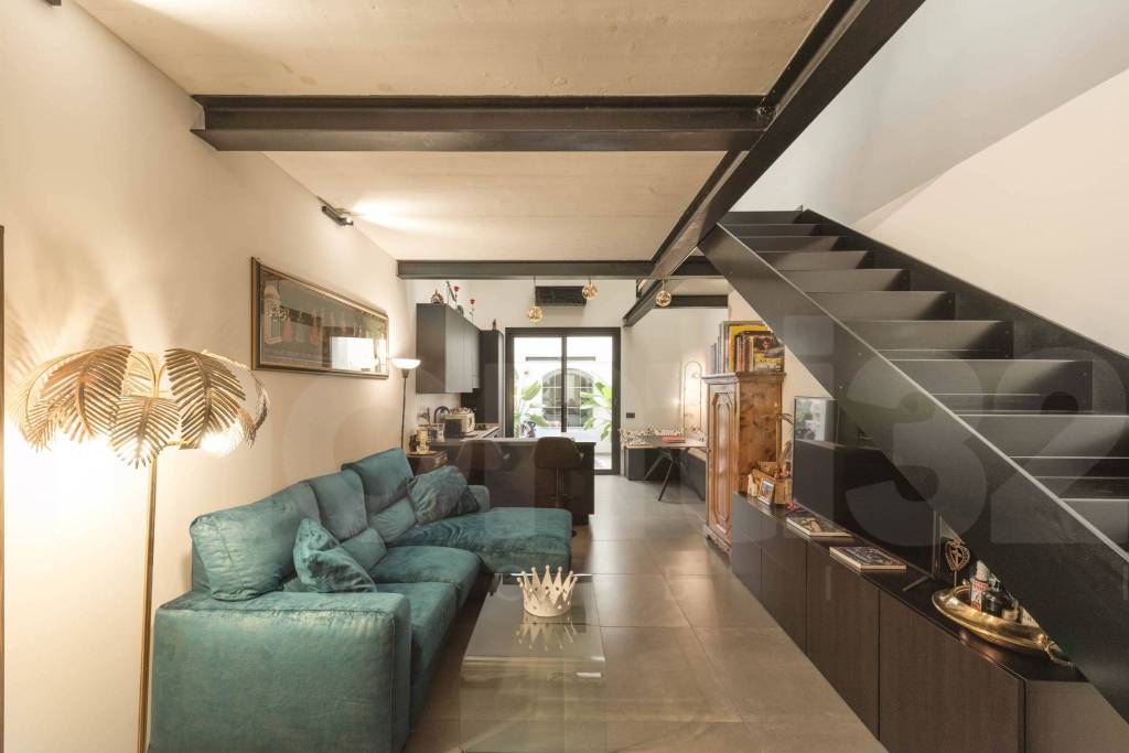 appartamento in vendita a Milano in zona Isola