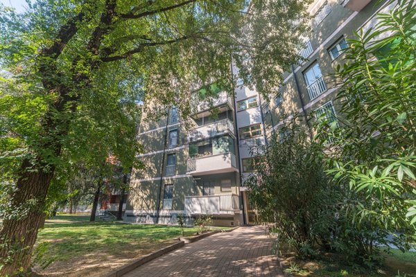 appartamento in vendita a Milano in zona Forlanini