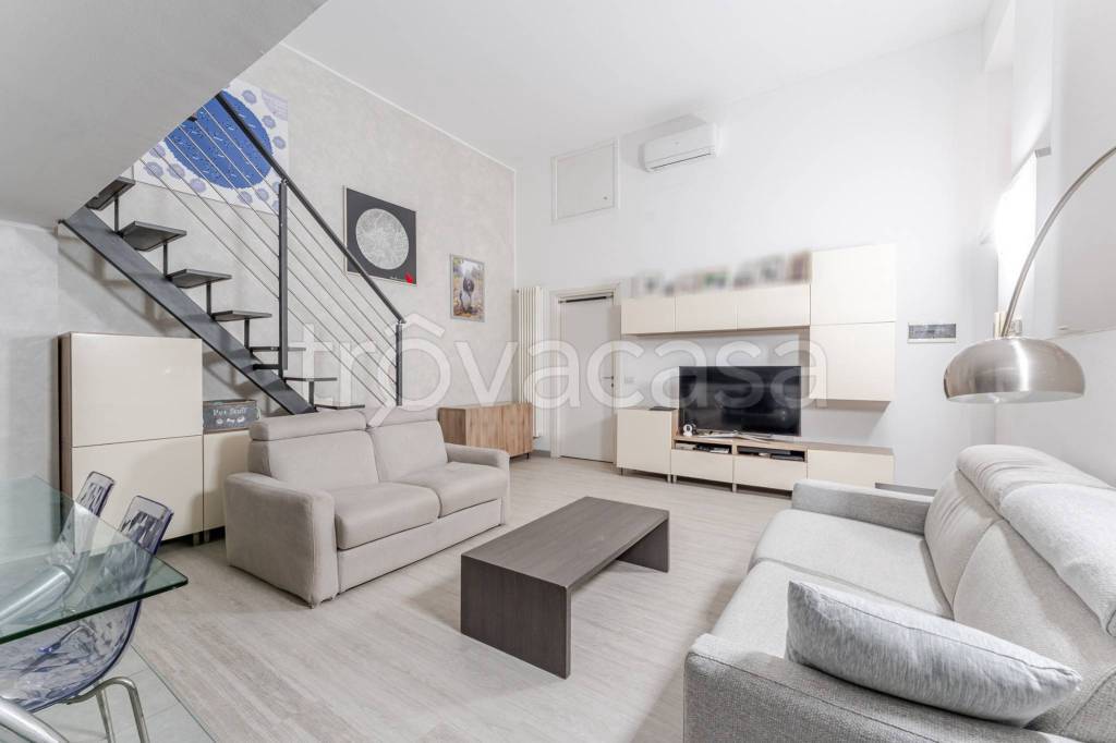 appartamento in vendita a Milano in zona Porta Venezia