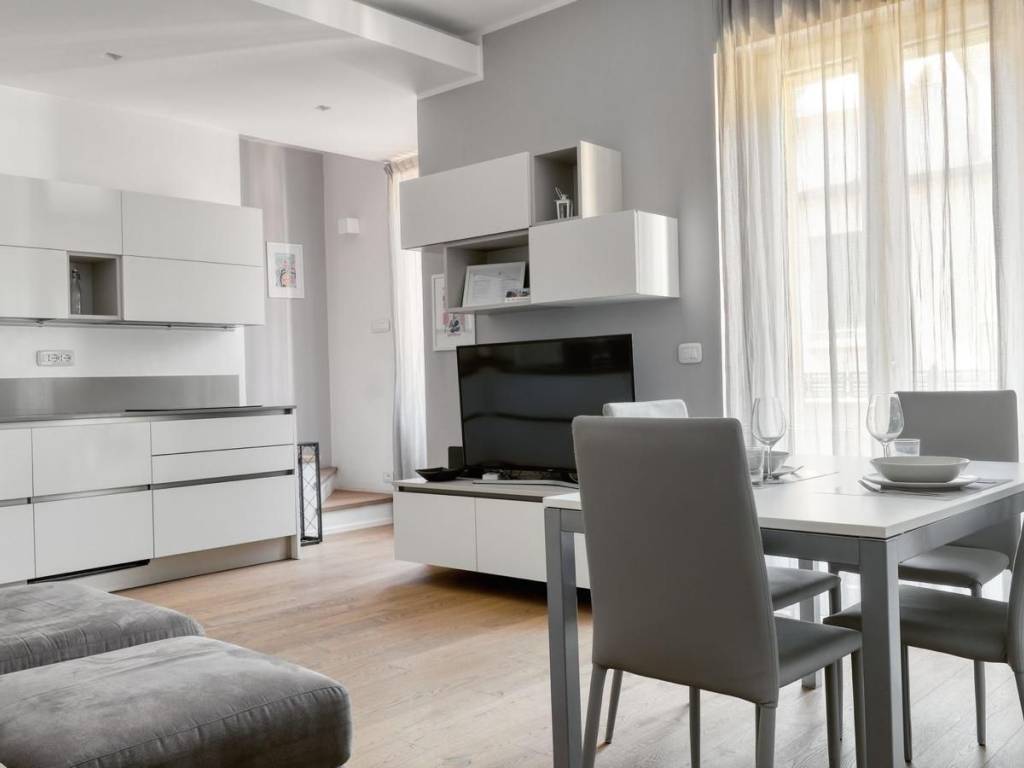 appartamento in vendita a Milano in zona Solari