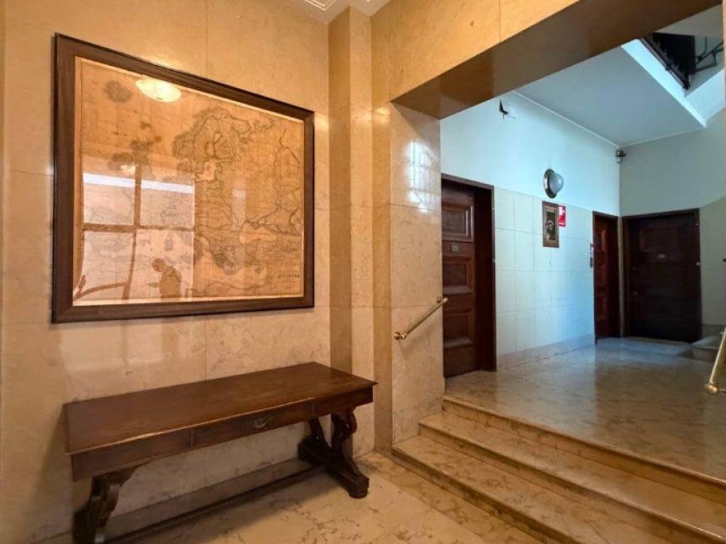 appartamento in vendita a Milano in zona Porta Venezia