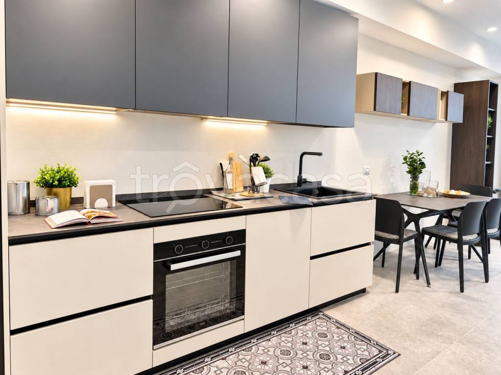 appartamento in vendita a Milano in zona Città Studi