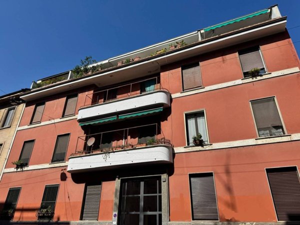 appartamento in vendita a Milano in zona Bocconi