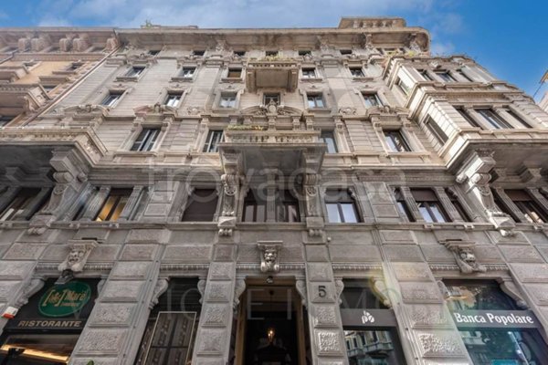 appartamento in vendita a Milano in zona Guastalla