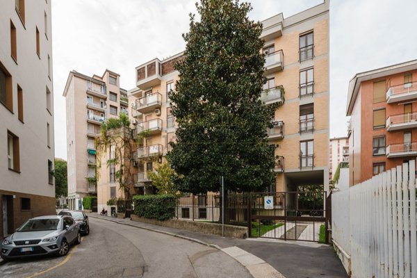 appartamento in vendita a Milano in zona Solari