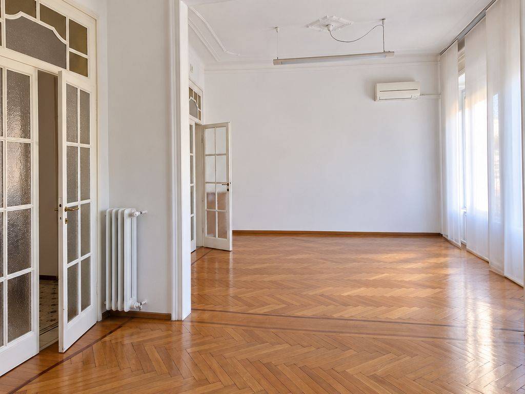 appartamento in vendita a Milano in zona Città Studi