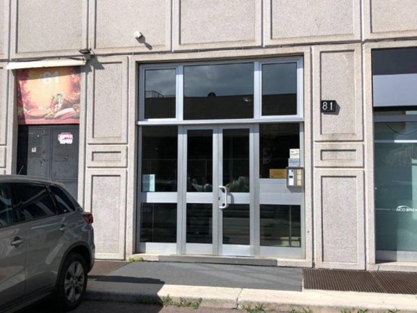 appartamento in vendita a Milano in zona Farini