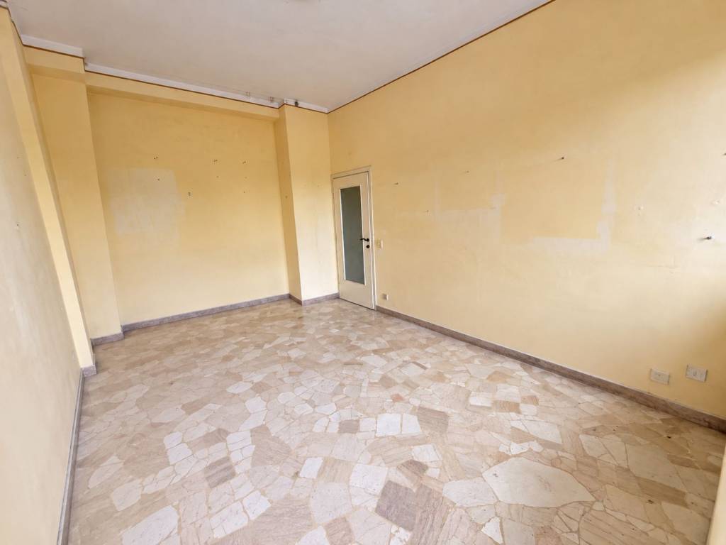 appartamento in vendita a Milano in zona Rogoredo