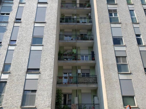 appartamento in vendita a Milano in zona Dergano