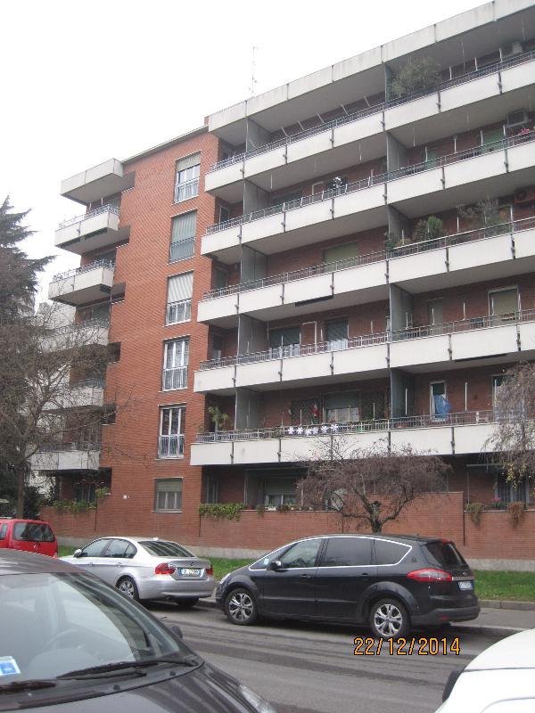 appartamento in vendita a Milano in zona Stadera