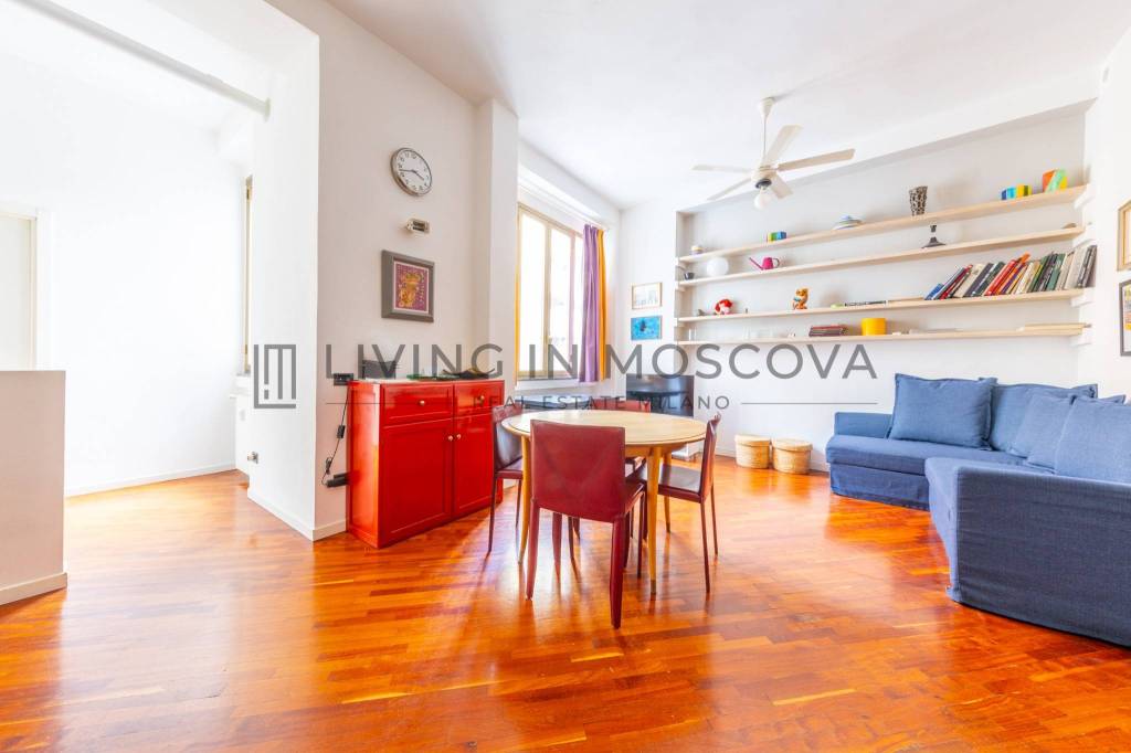 appartamento in vendita a Milano in zona Porta Garibaldi