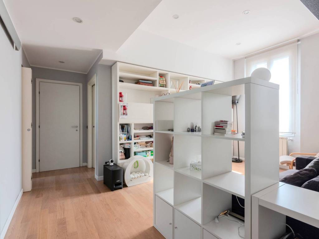 appartamento in vendita a Milano in zona Morsenchio