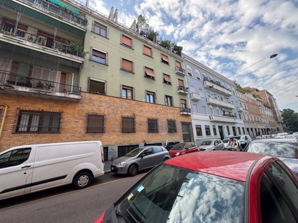 appartamento in vendita a Milano in zona Sempione