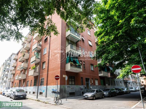 appartamento in vendita a Milano in zona Gorla