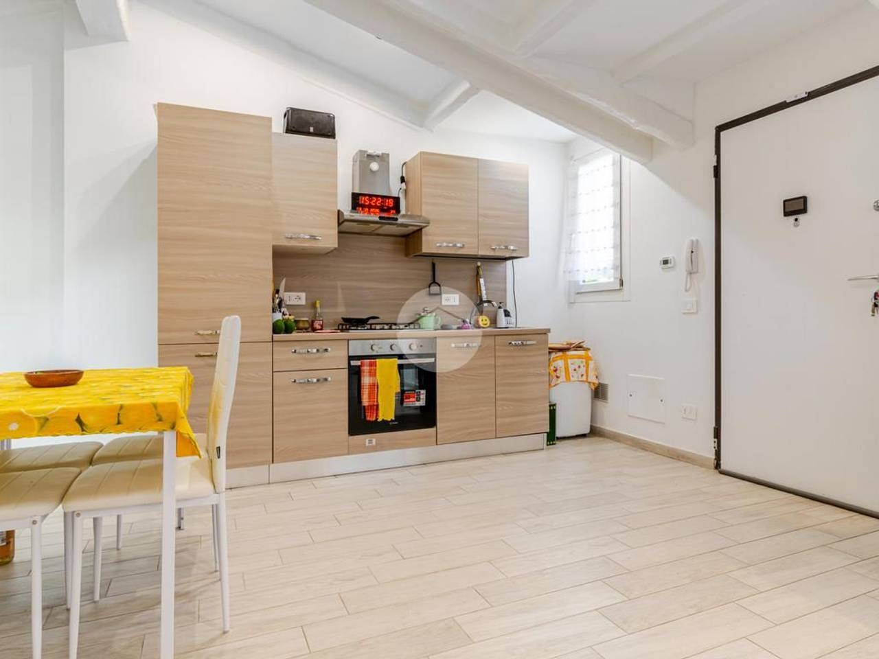 appartamento in vendita a Milano in zona Baggio