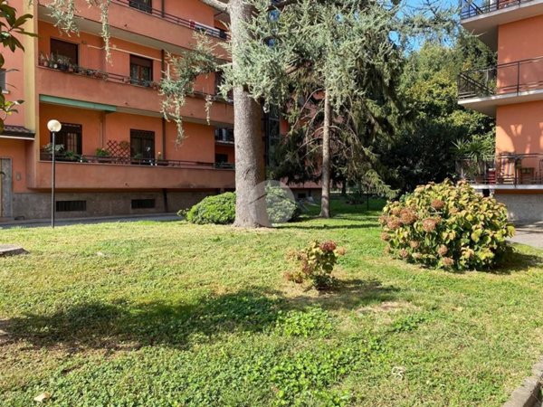 appartamento in vendita a Milano in zona Vigentino