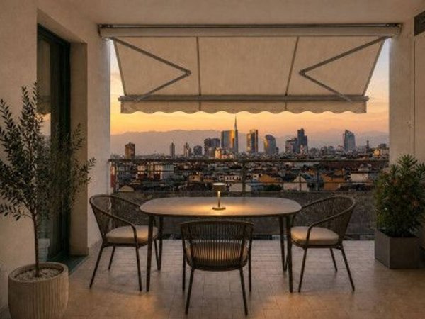 appartamento in vendita a Milano in zona Solari