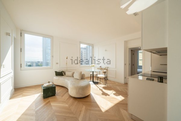 appartamento in vendita a Milano in zona Centro Direzionale