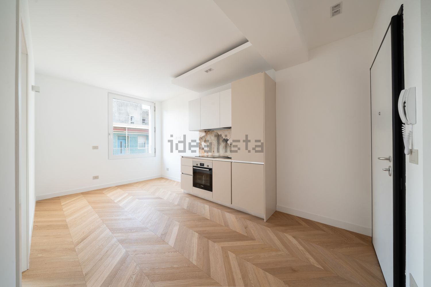 appartamento in vendita a Milano in zona Centro Direzionale