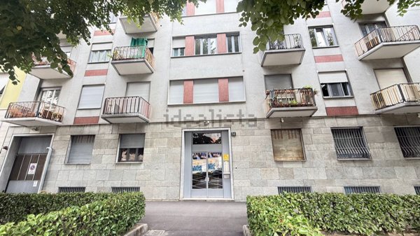 appartamento in vendita a Milano in zona Loreto