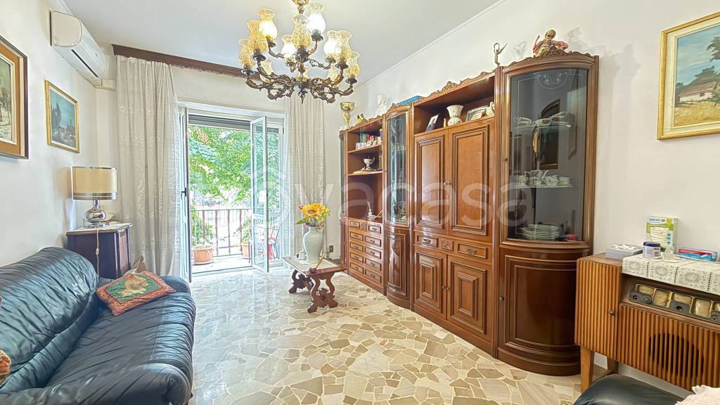 appartamento in vendita a Milano in zona Loreto